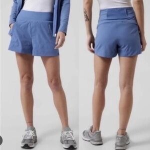 Athleta Trekkie North Athletic Hiking Shorts in Cottage Blue EUC Size 14